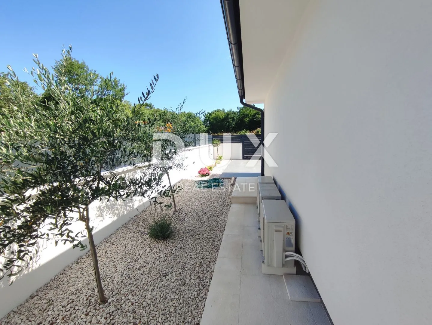 istra, krnica - moderna niskoenergetska vila okružena prirodom - slika 72