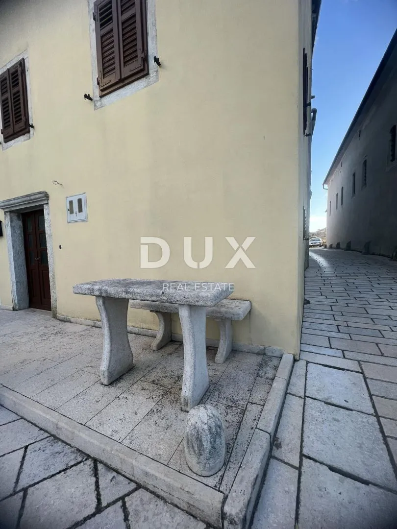 istra,pićan - kuća u starogradskoj jezgri - slika 3