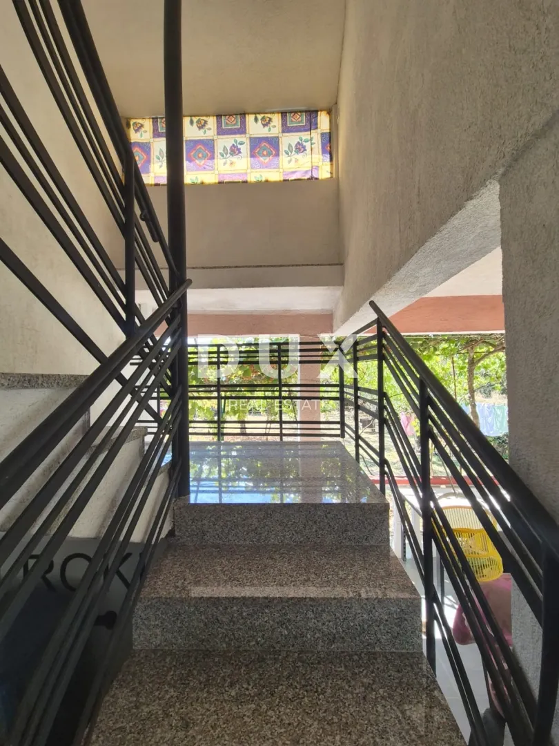 zadar, bibinje - prilika! intimna zelena oaza sa 7 apartmana! - slika 13