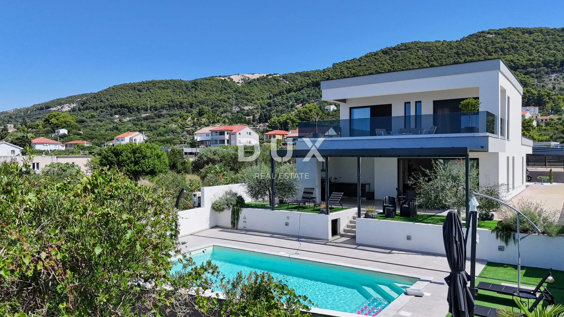 rab, banjol, kuća, 270 m2, bazen, garaža - slika 9
