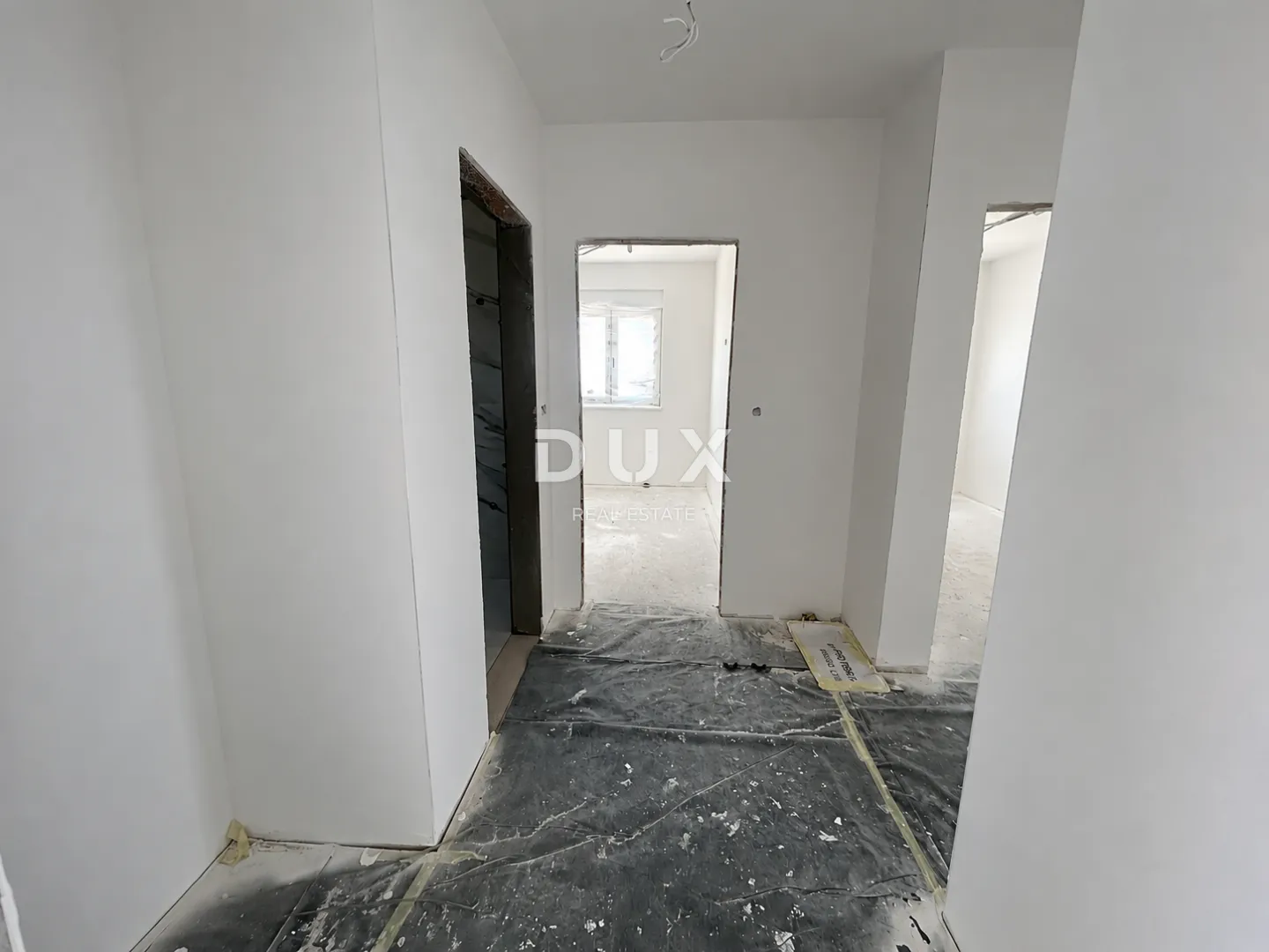šibenik, vodice – stan s pogledom na more na mirnoj lokaciji, spremište - slika 9