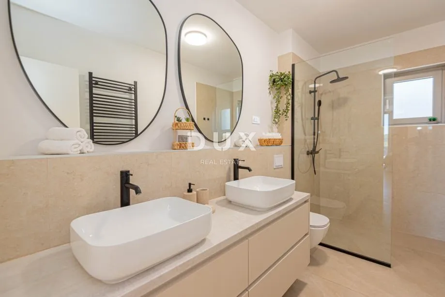 šibenik, bilice – novogradnja s bazenom 8x4 na parceli 1000 m² - slika 20