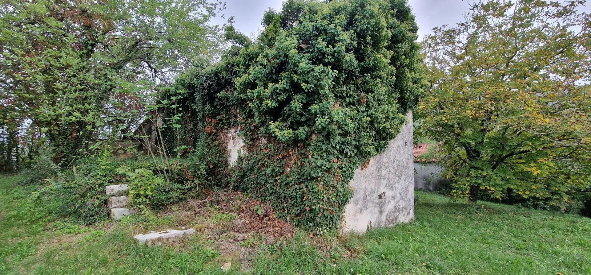 istra, gračišće - kameni objekti s prostranim zemljištem na osami - slika 13