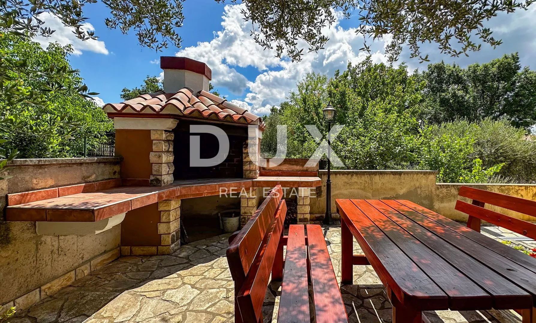 ribnica, obrovac - prilika! kuća 1. red do mora + brod i vez - slika 8