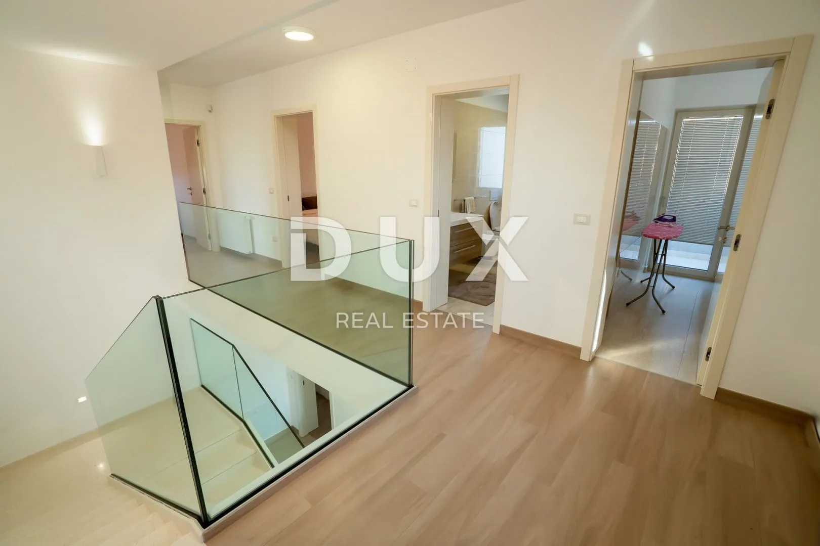 istra, poreč (okolica) - predivna luksuzna villa s bazenom - slika 12