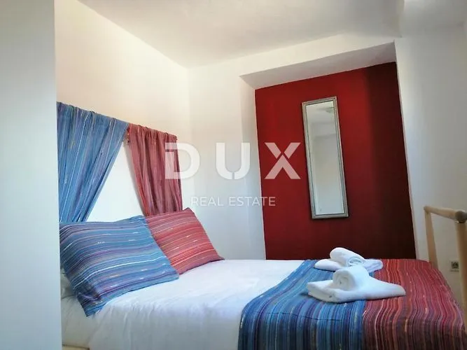 istra, pula - apartmanska kuća u strogome centru s bazenom i okućnicom - slika 22