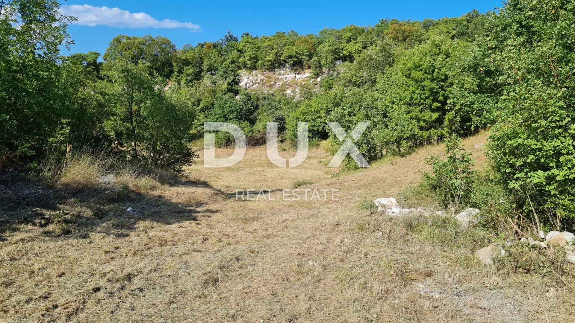 istra, rabac - prostrano zemljište s pogledom na more - slika 4
