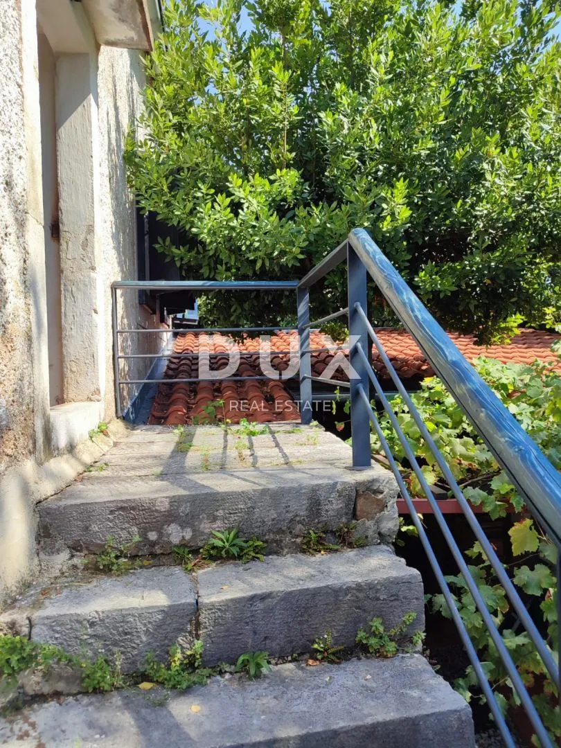 novi vinodolski, bribir - lijepa kamena samostojeća kuća - slika 38