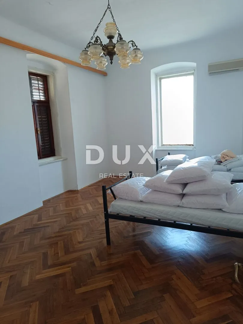 istra, pula - kuća 120m2 sa garažom i okućnicom! - slika 14