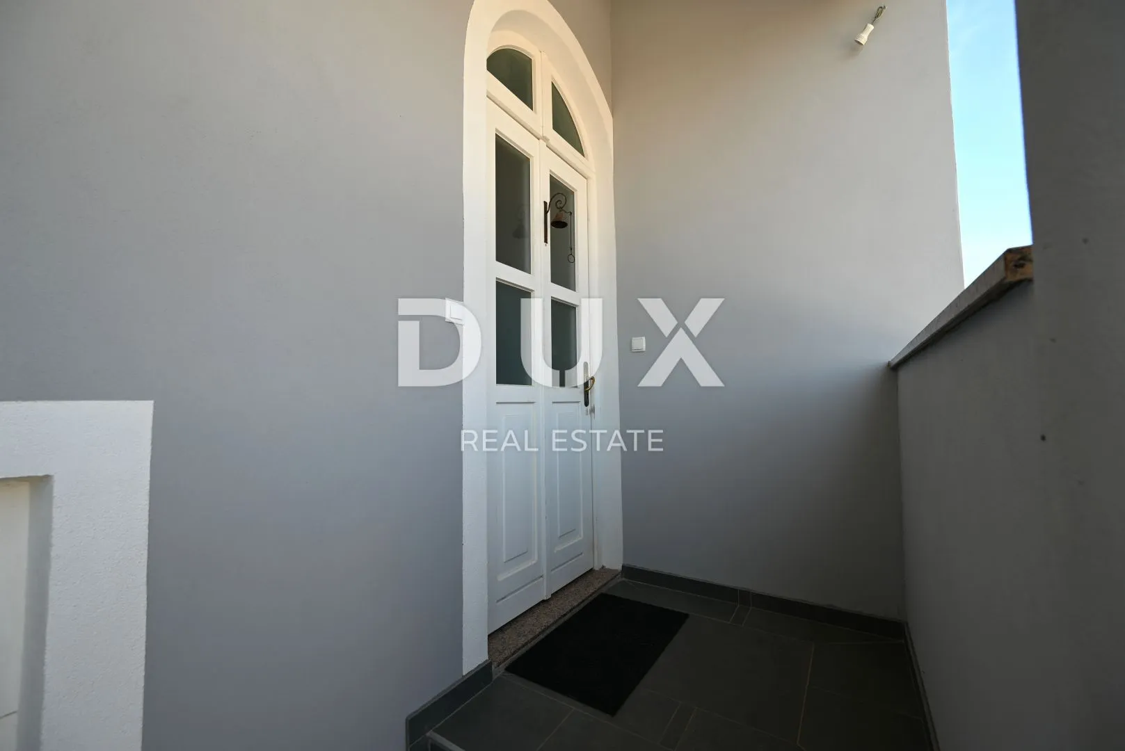 istra, pula obiteljska vila s pogledom na more! - slika 109