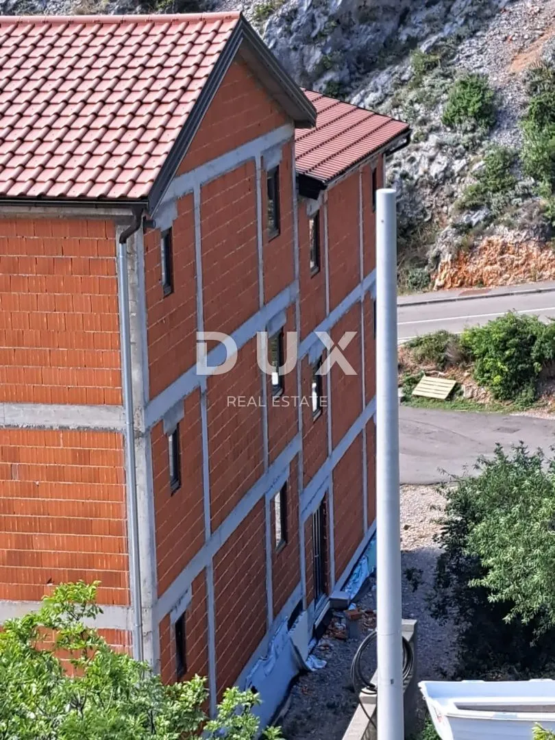 senj - nedovršena novogradnja sa 6 stanova, investicija! - slika 5