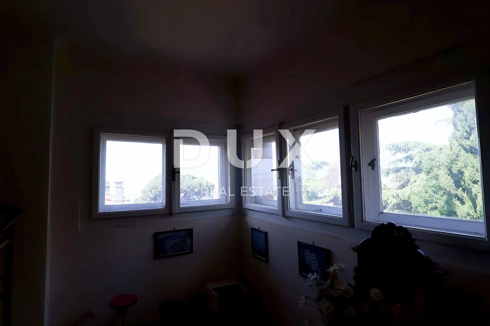 rijeka, pećine - samostojeća vila s pogledom na more - slika 32