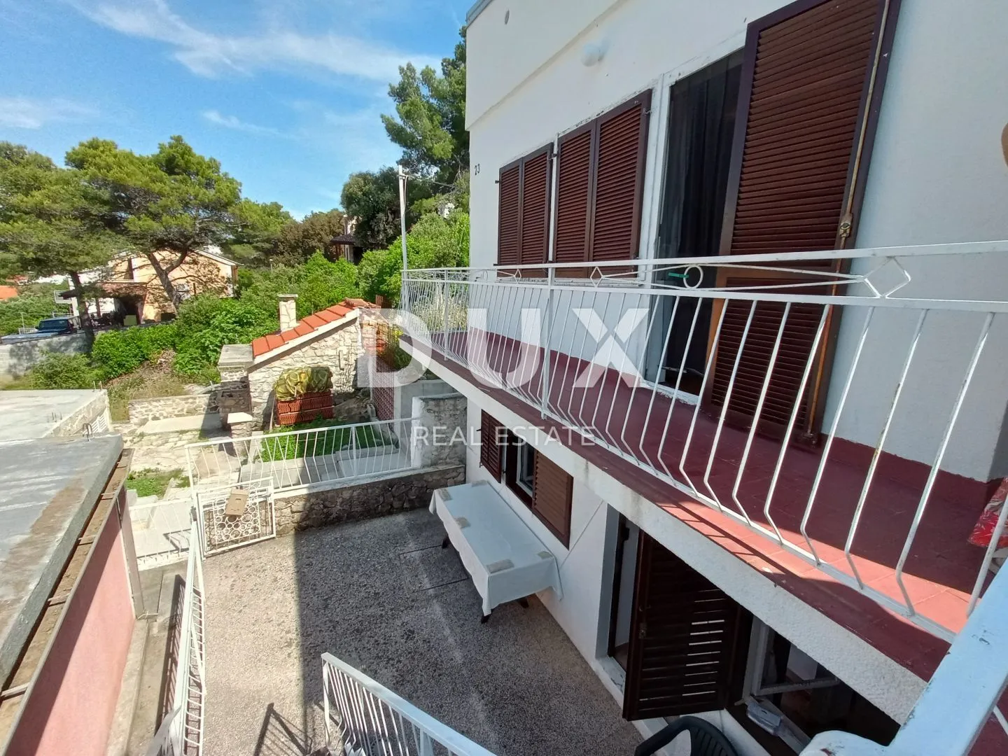 šibenik, grebaštica - apartmanska kuća s pogledom na more - slika 4