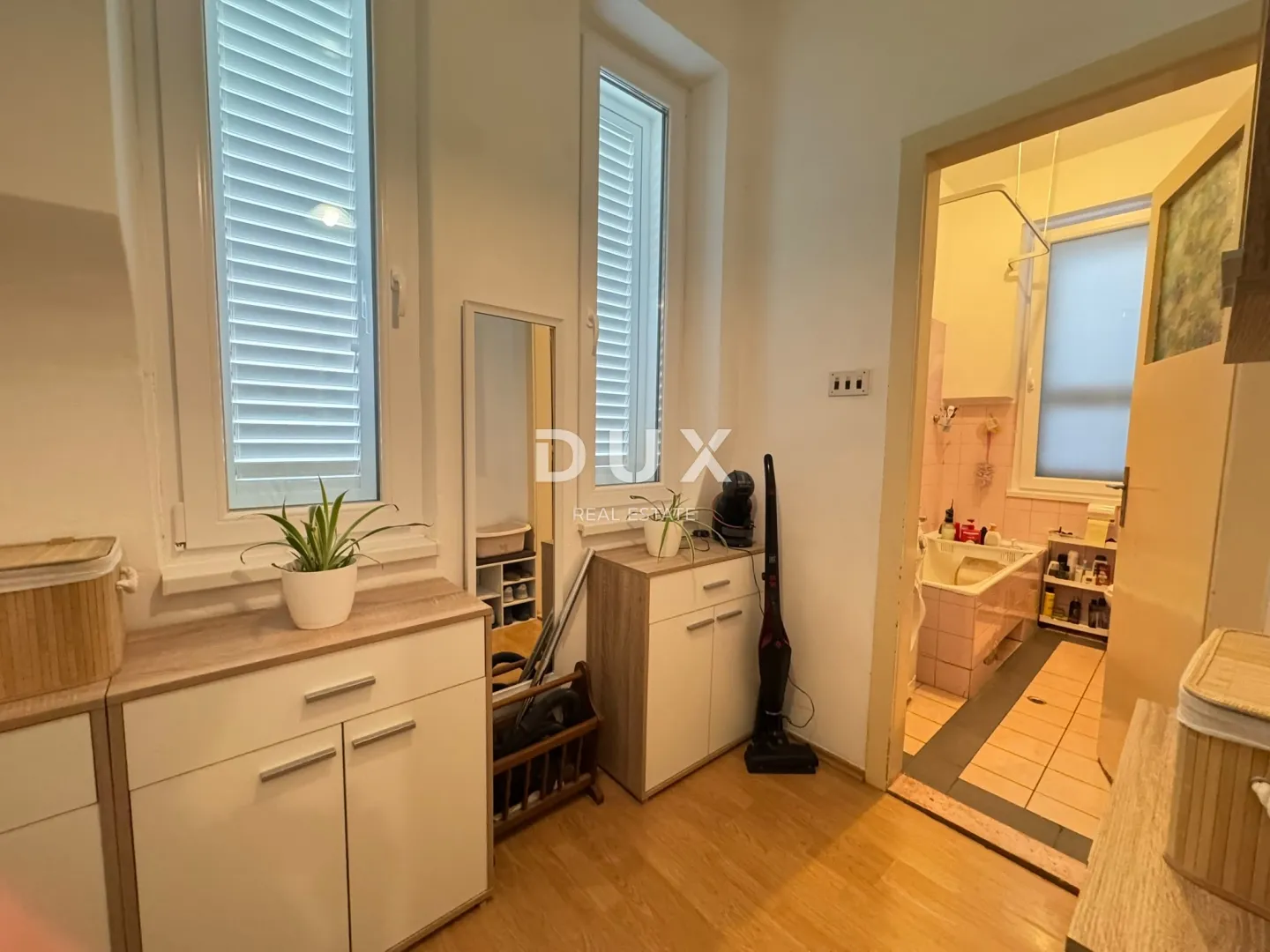 rijeka, podmurvice – dvosobni stan s prostranom okućnicom, 60 m² - slika 6