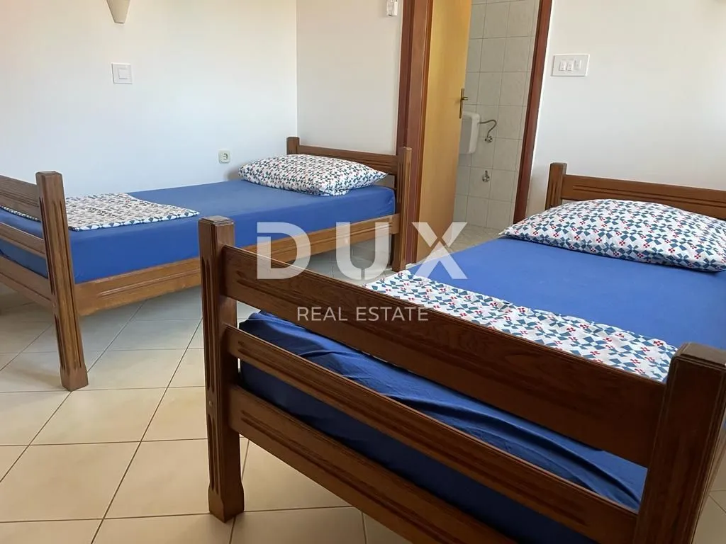 istra, medulin - apartmanska kuća 500 m od mora! - slika 28