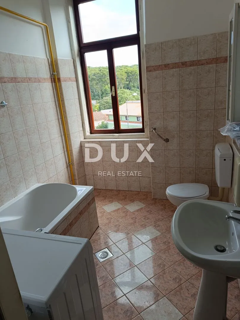 istra, pula - kuća 120m2 sa garažom i okućnicom! - slika 4