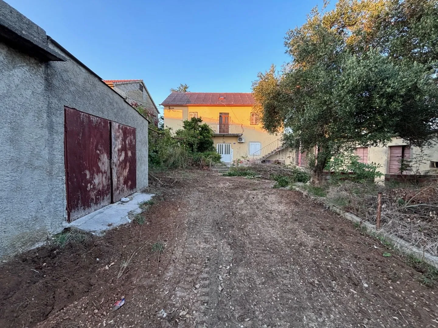 zadar, privlaka - starina za adaptaciju s prostranom okućnicom - slika 3