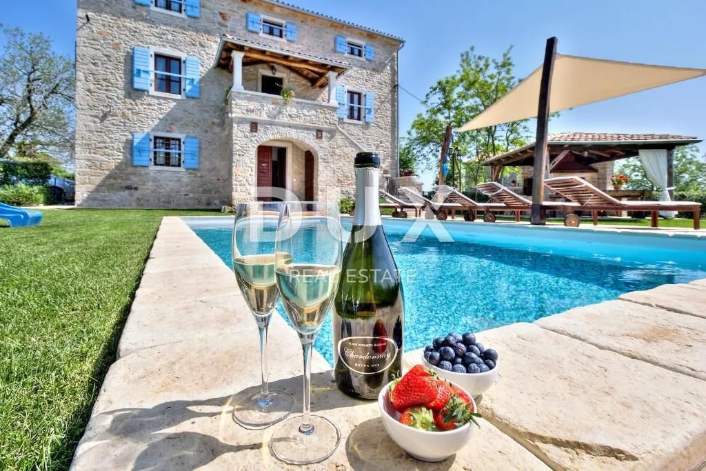istra, umag, savudrija - kamena samostojeća vila na osami - slika 2