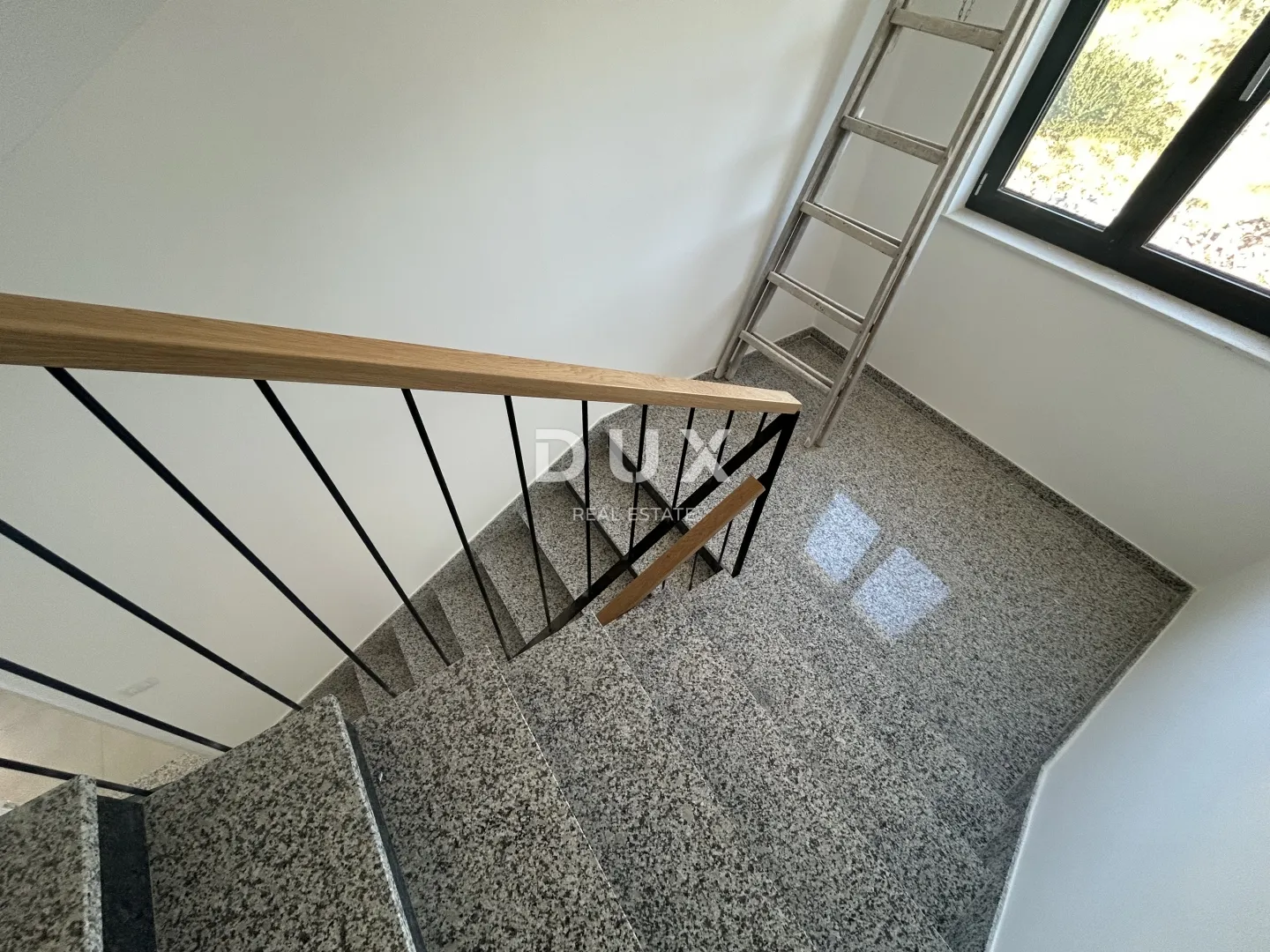 primošten, dolac – stan u novogradnji s prekrasnim pogledom na more! - slika 15