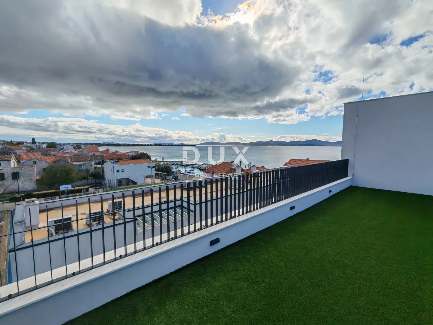 ZADAR, DIKLO - Vrhunski penthouse s pogledom na more samo 50 metara od plaže! S7 - Diklo, Zadar