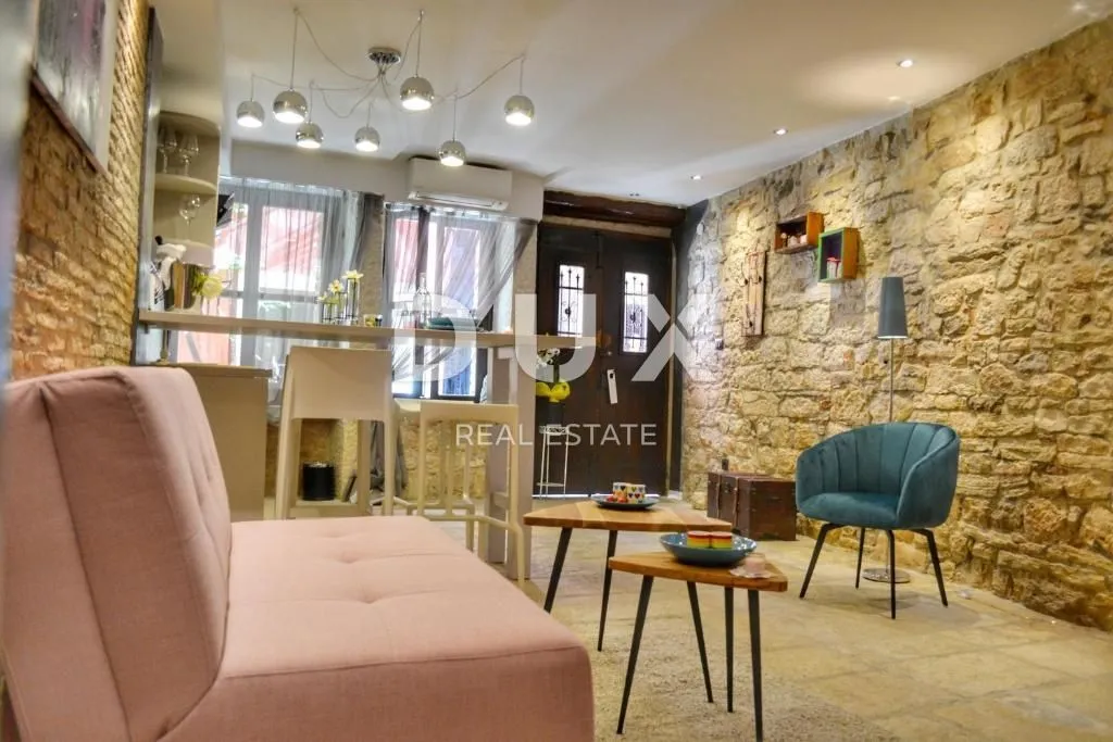 istra, rovinj - apartman u starom gradu - slika 13