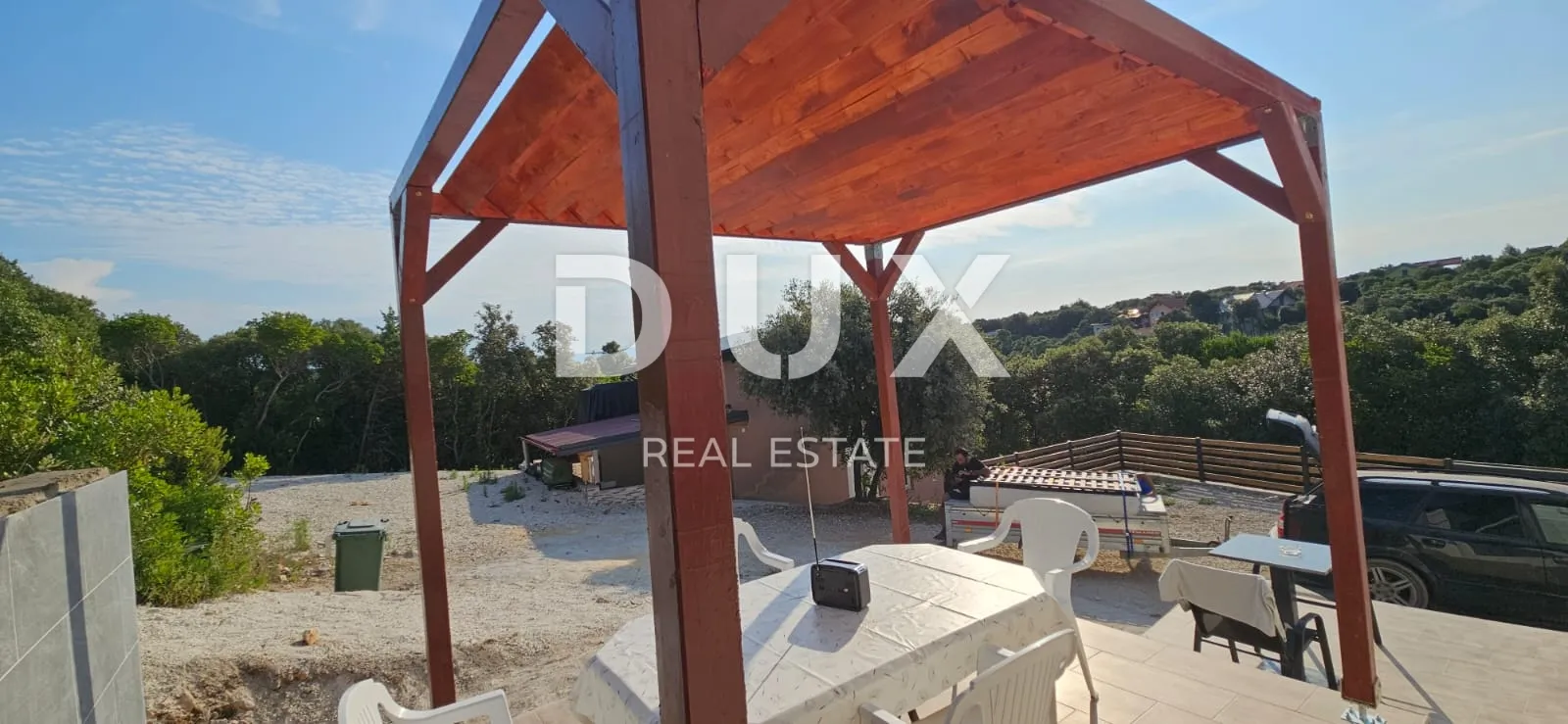 istra, krnica - samostojeća kuća 200m od mora - slika 40