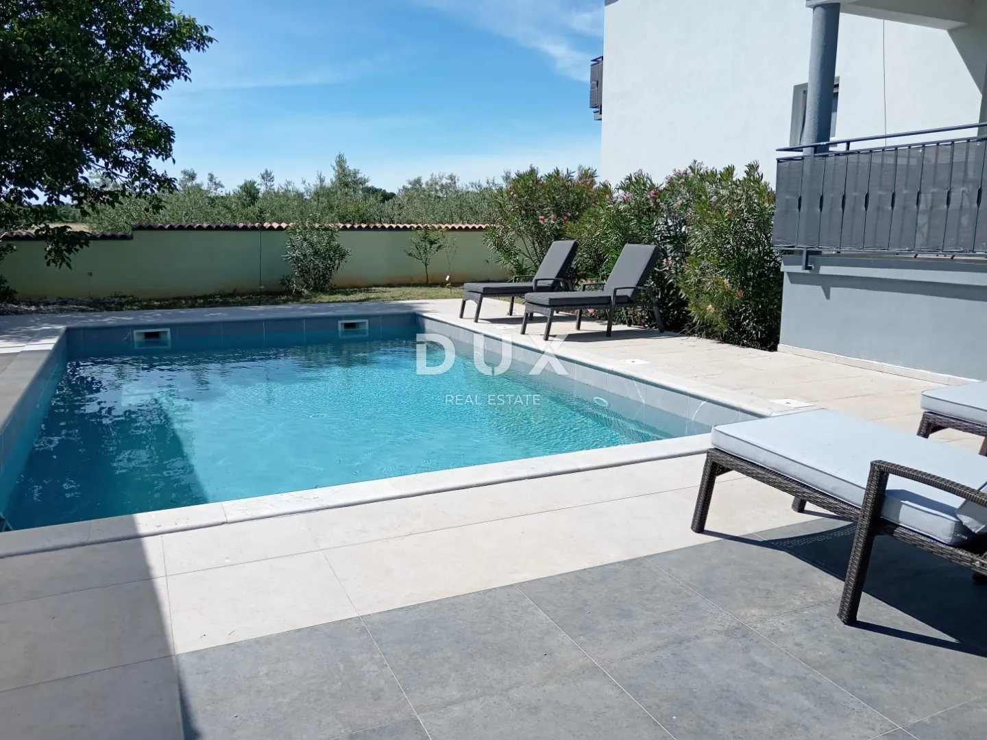 istra,valtura - apartmanska kuća - slika 14