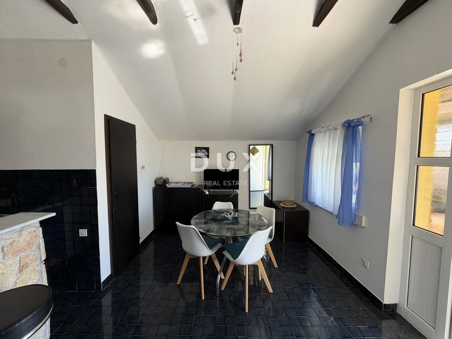 vrsi,zukve-apartmanska kuća 150m od mora - slika 26