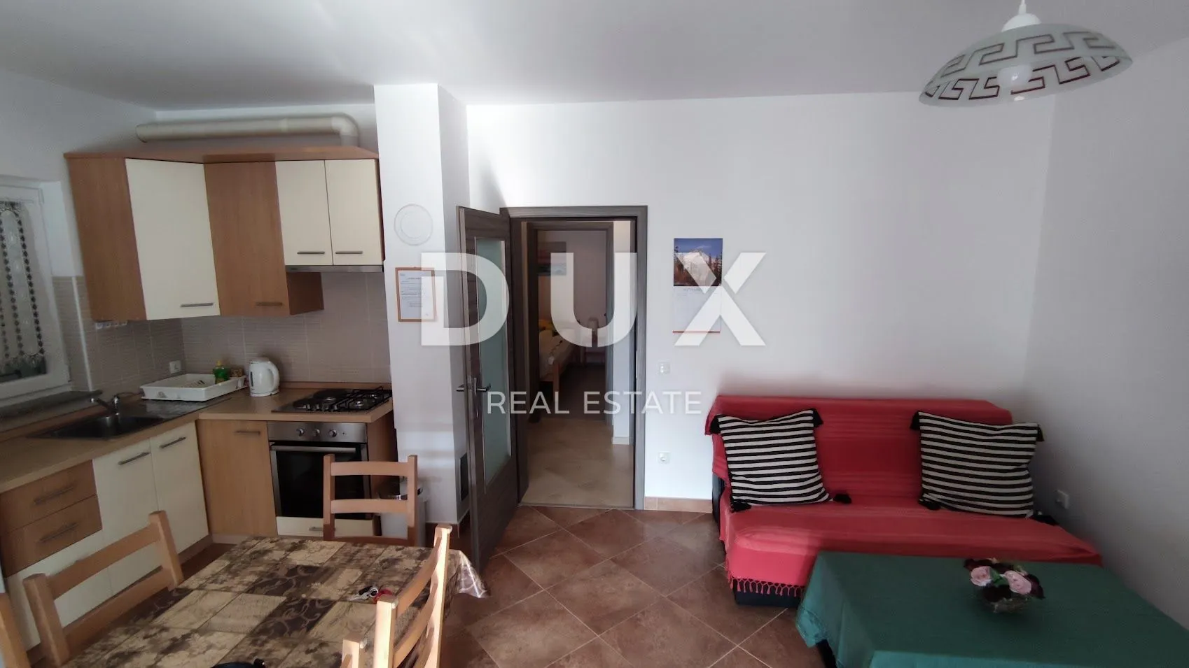 otok krk, baška - dvojna kuća sa dva apartmana - slika 29
