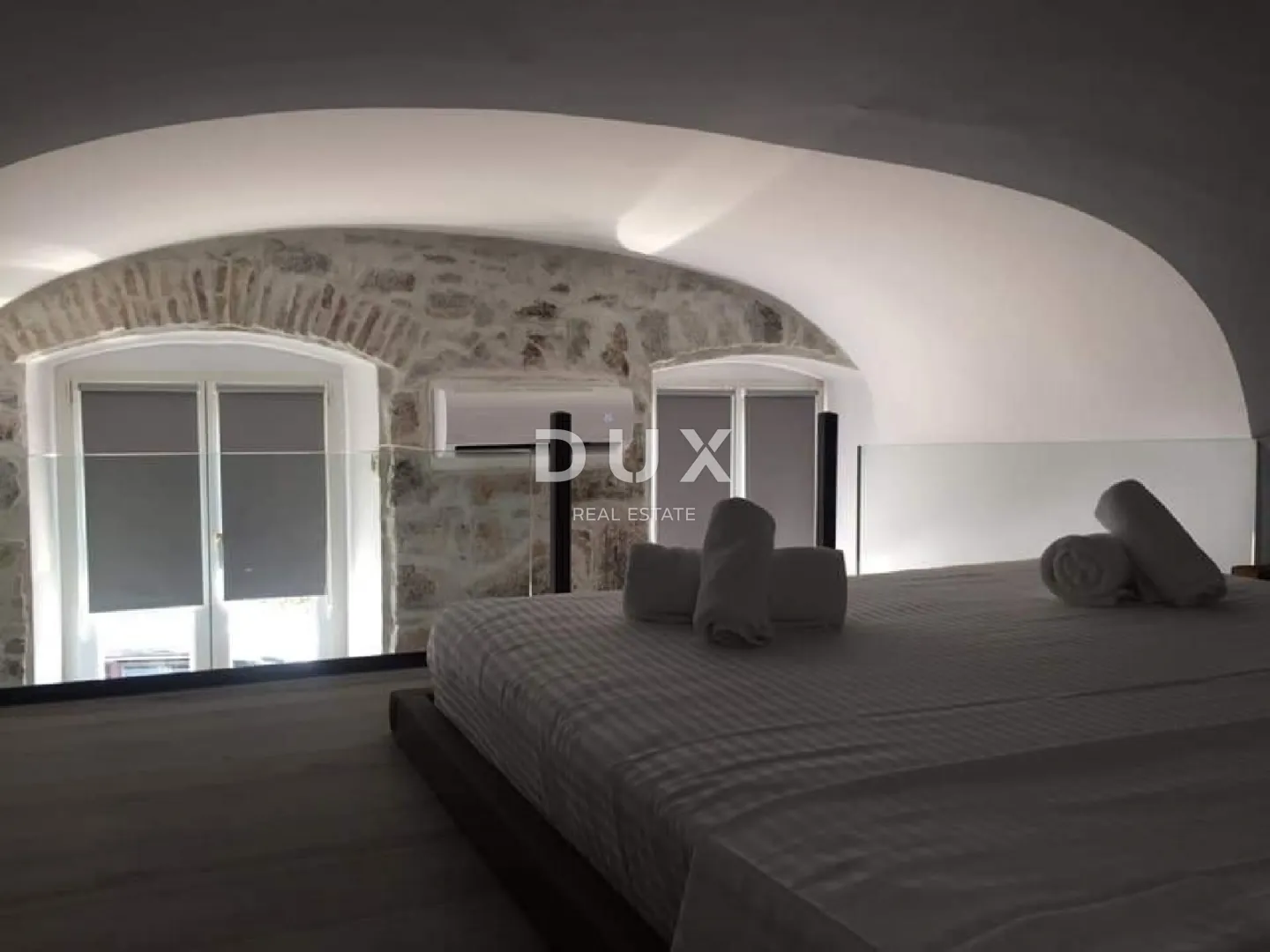 opatija, volosko - elegantna nekretnina s dva stana na korak od mora, 87m2 - slika 16