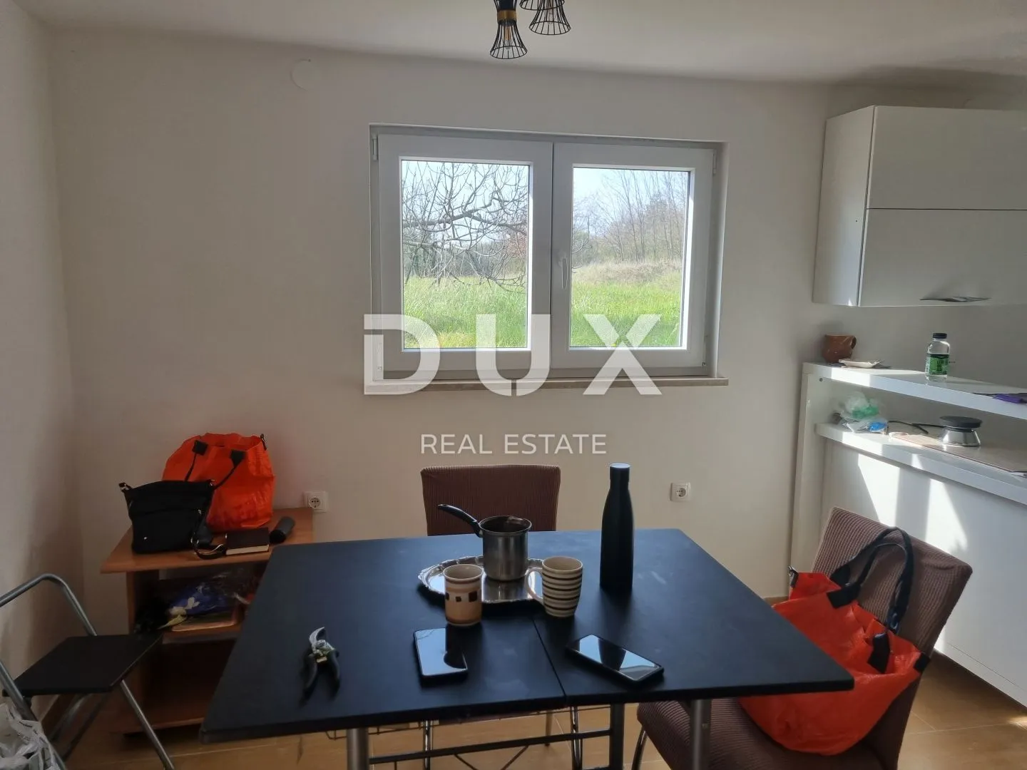 istra, tinjan - kuća sa prostranom okućnicom! - slika 7