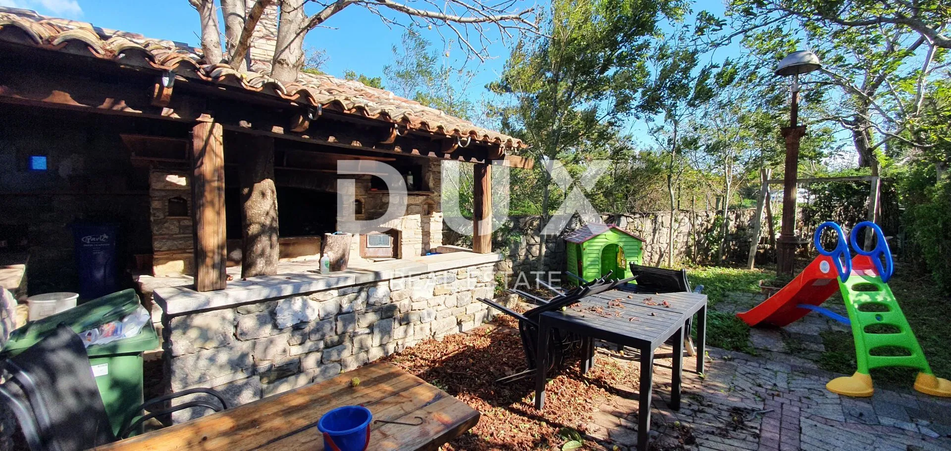 istra, roč - hostel - stambeno-poslovna zgrada 550 m2 - slika 4