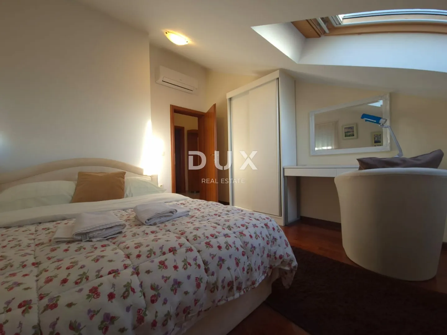 zadar, borik - prilika! vila s uhodanim turističkim poslovanjem - slika 22