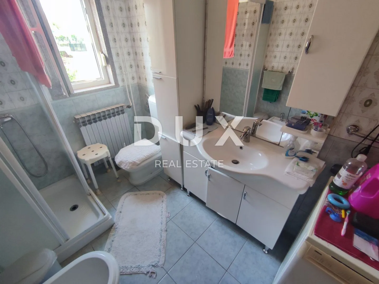 istra, pula - prostrana kuća od 673 m2 s pogledom na more - slika 18