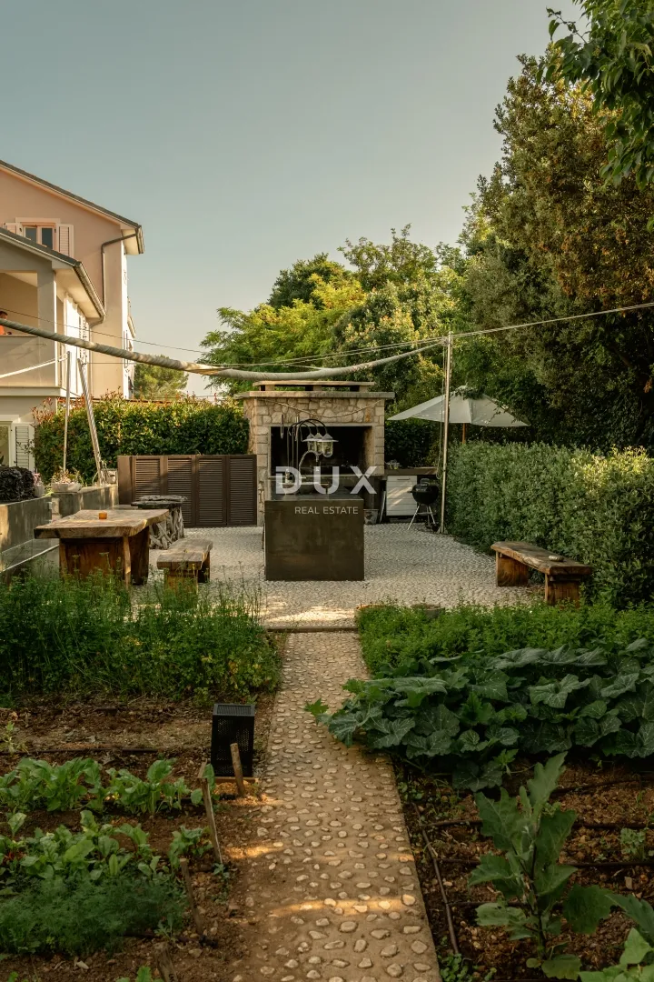 otok lošinj, nerezine - moderan apartman sa zajedničkim bazenom - slika 8