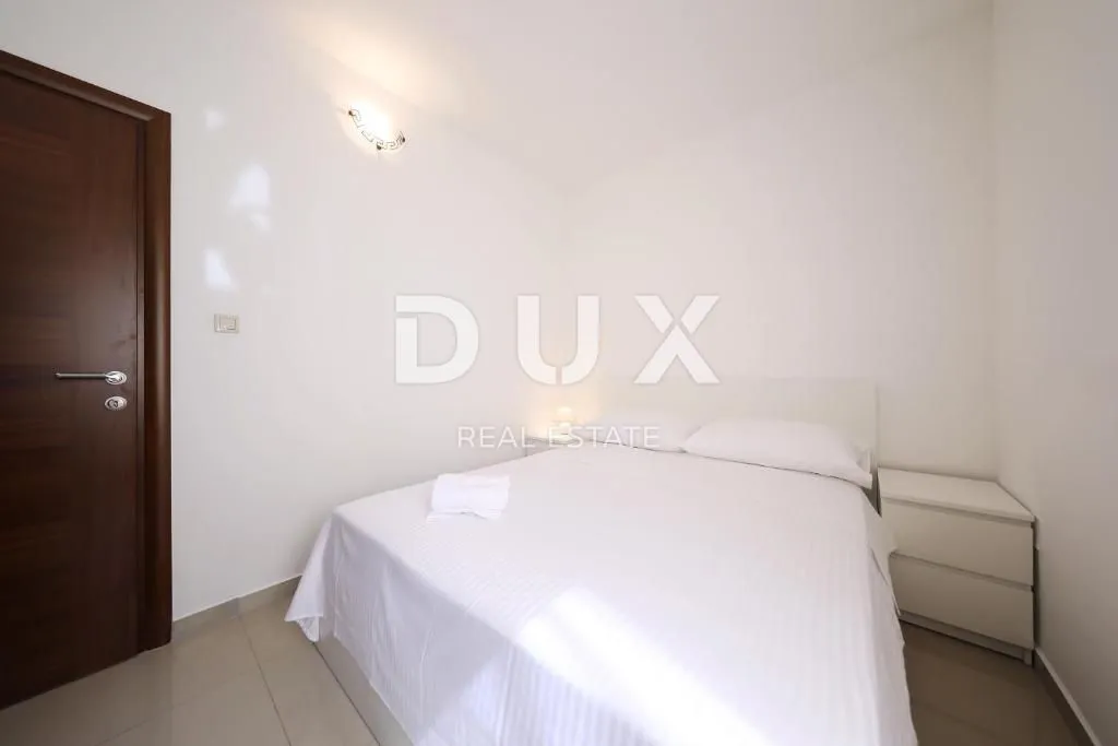 zadar, privlaka - luksuzna vila s bazenom - slika 17