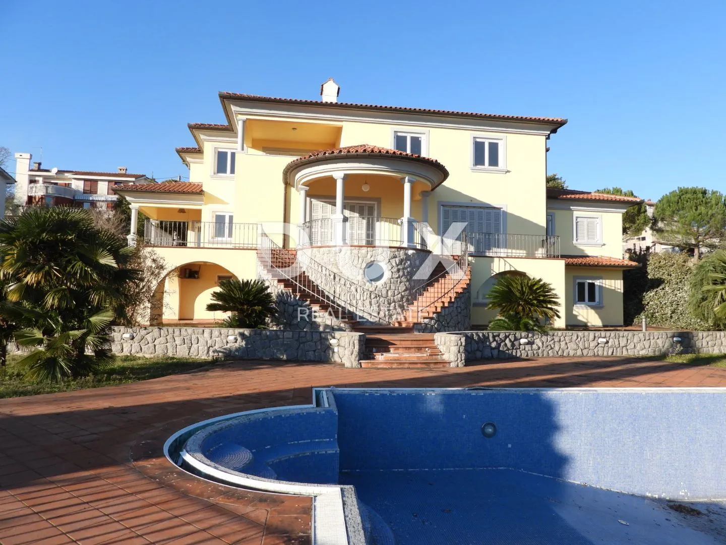 opatija, pobri - villa /kuća trokatnica- samostojeća 505m² + 1240m2 okoliš - slika 2