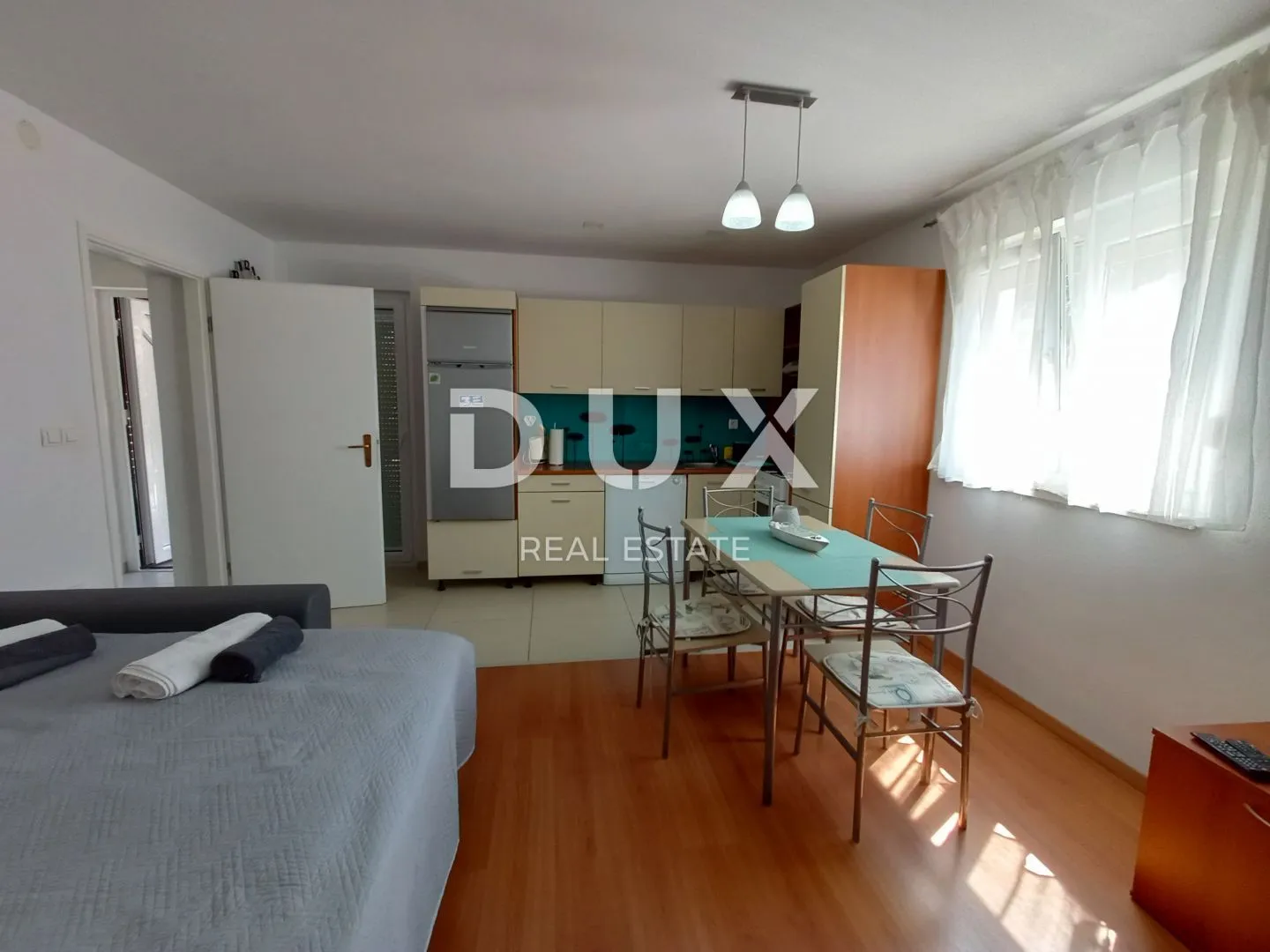 zadar, debeljak - prekrasna vila s bazenom - slika 25