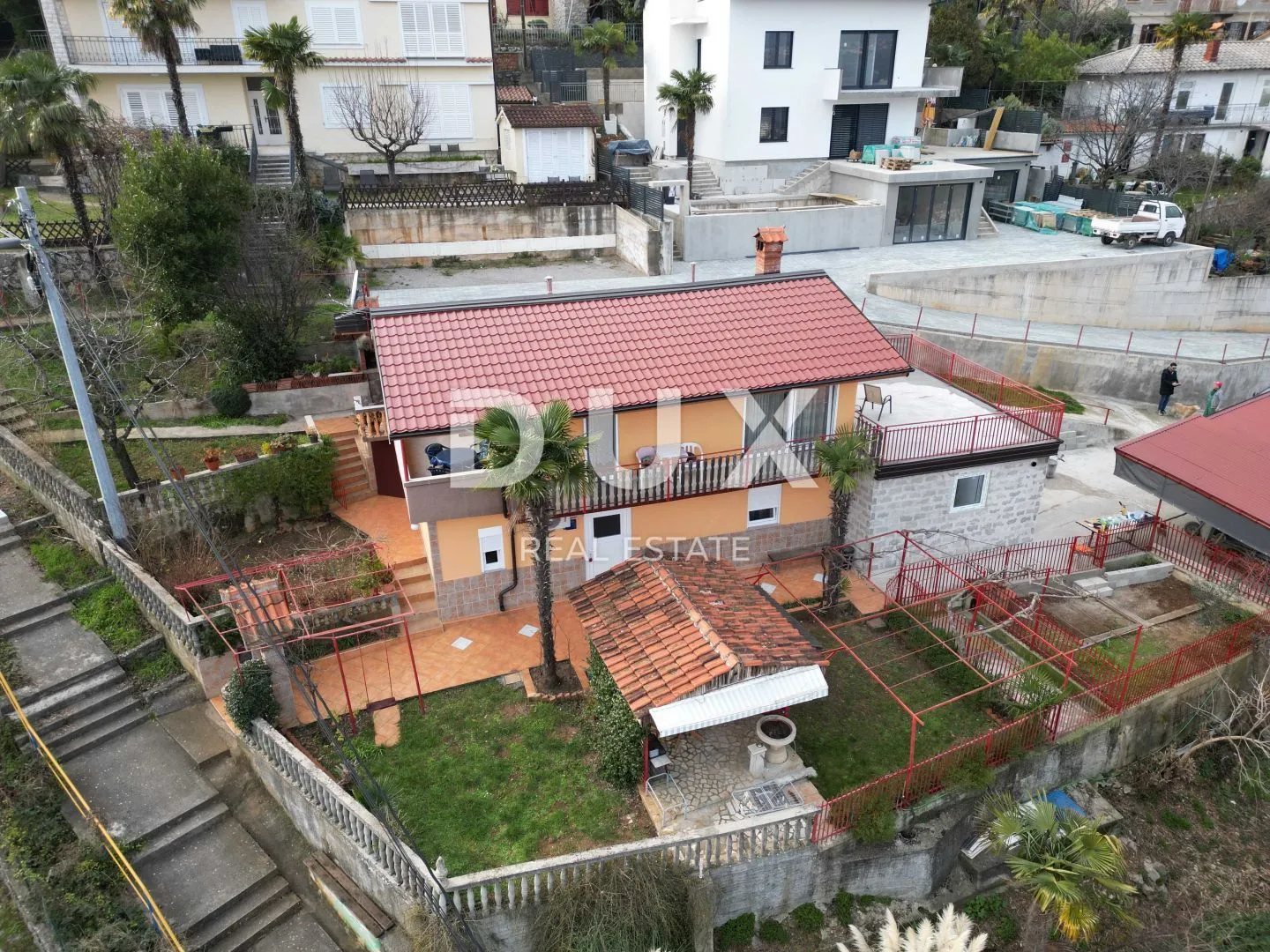 opatija- kuća 203m2 s panoramskim pogledom na more + okoliš - slika 4