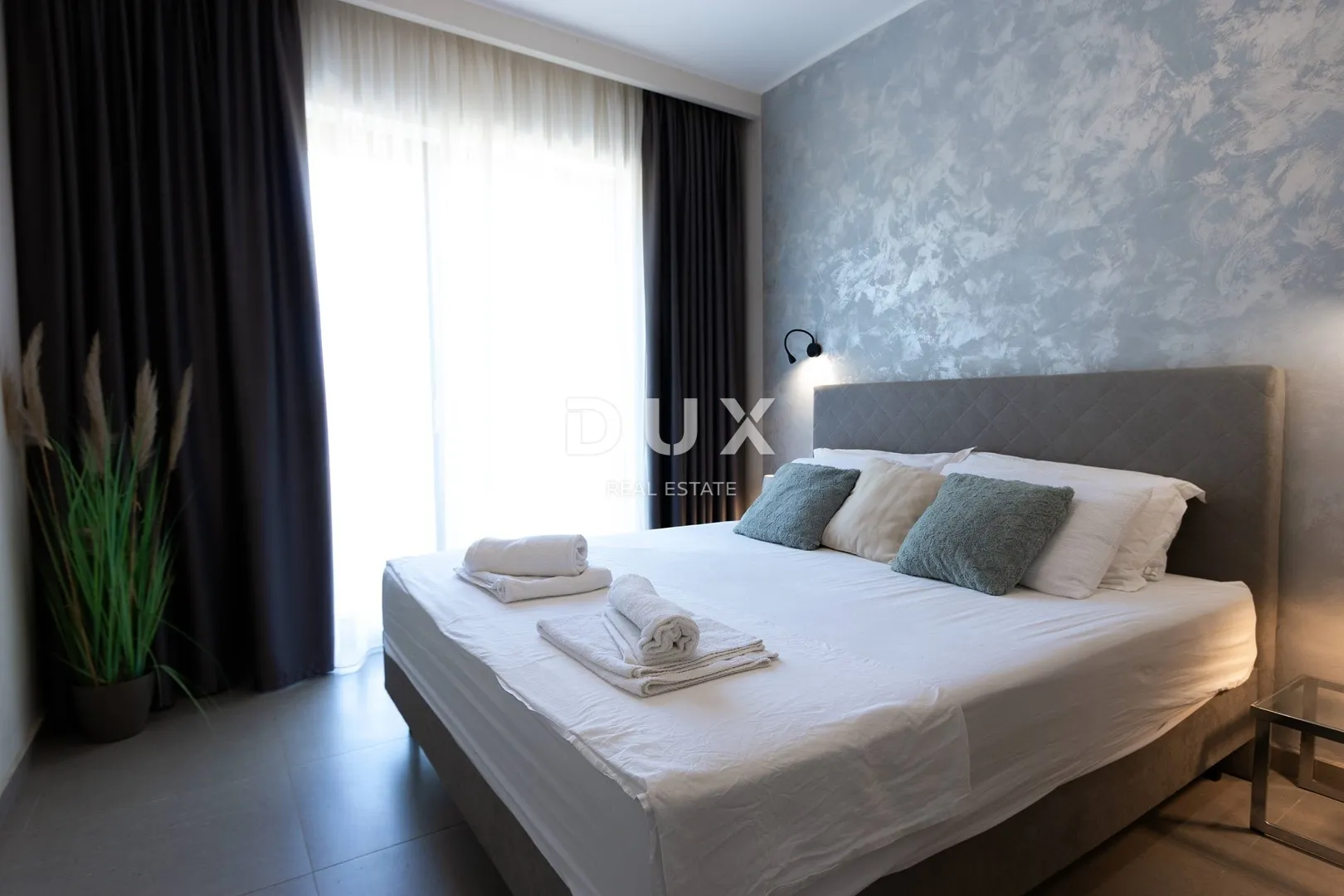 istra, rovinj, kuća s 4ss+db, 160 m², okućnica, 400m od mora - slika 17