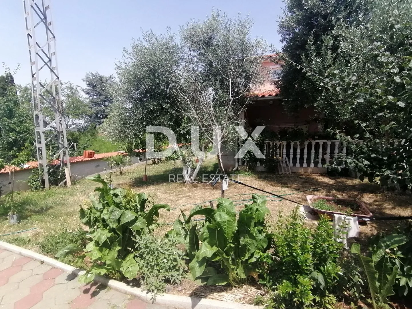 istra, pula - dvije obiteljske kuće - slika 58