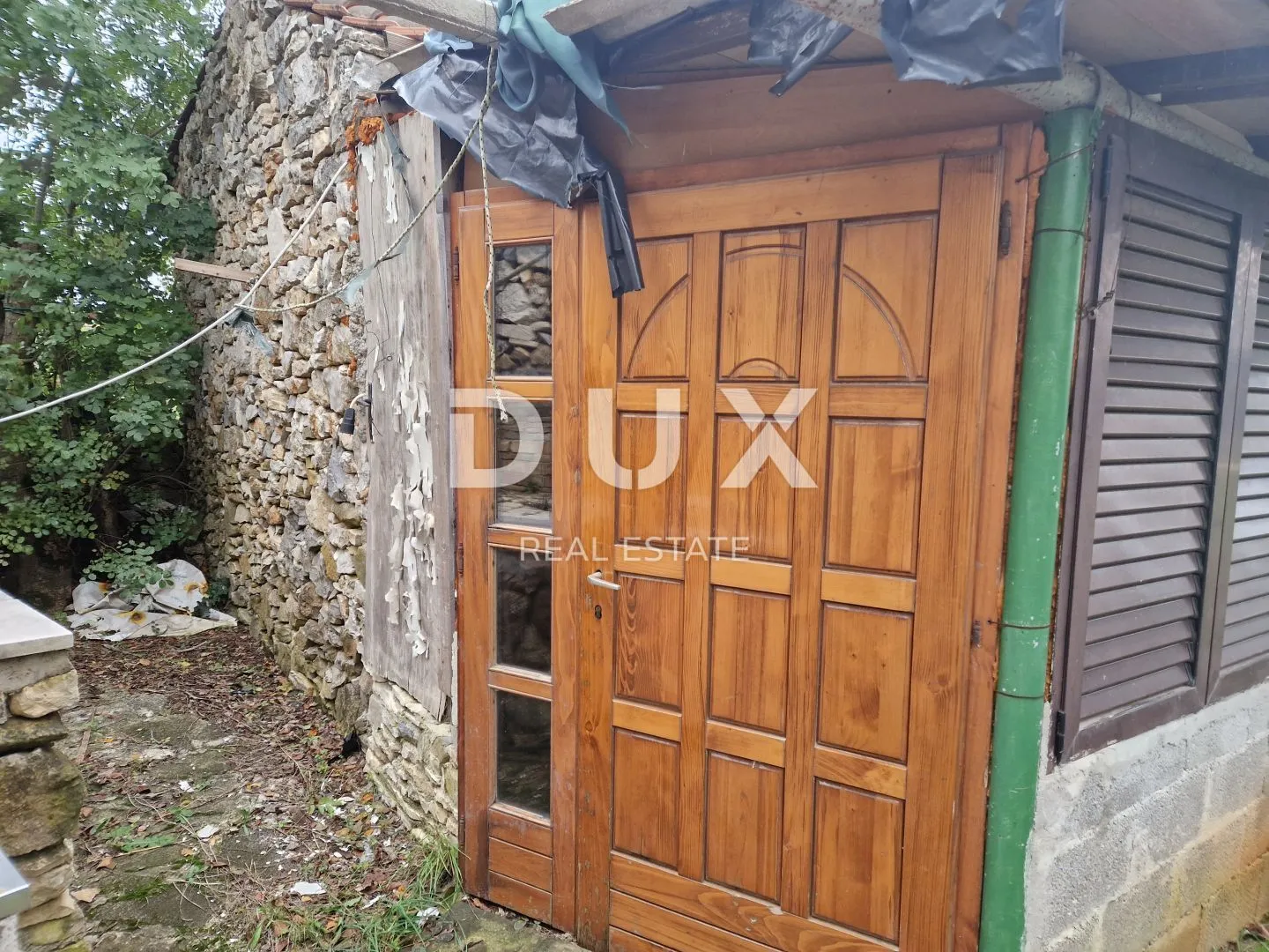 istra, rovinj - prostrano zemljište s dva objekta - slika 7