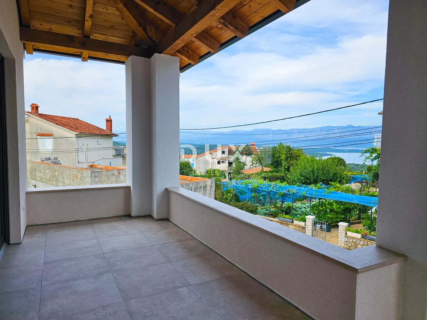 otok krk, dobrinj - mediteranska kuća u novogradnji s privatnim bazenom i pogledom na more, na rubu zelene zone - slika 7
