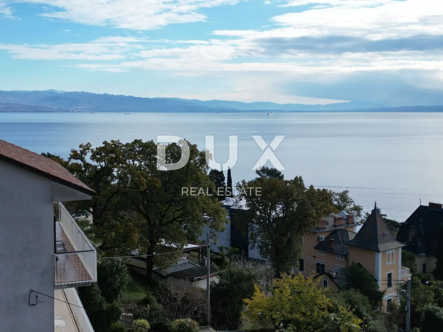 opatija - dio kuće s pogledom na more s 2 stana i 1 apartmanom - slika 19