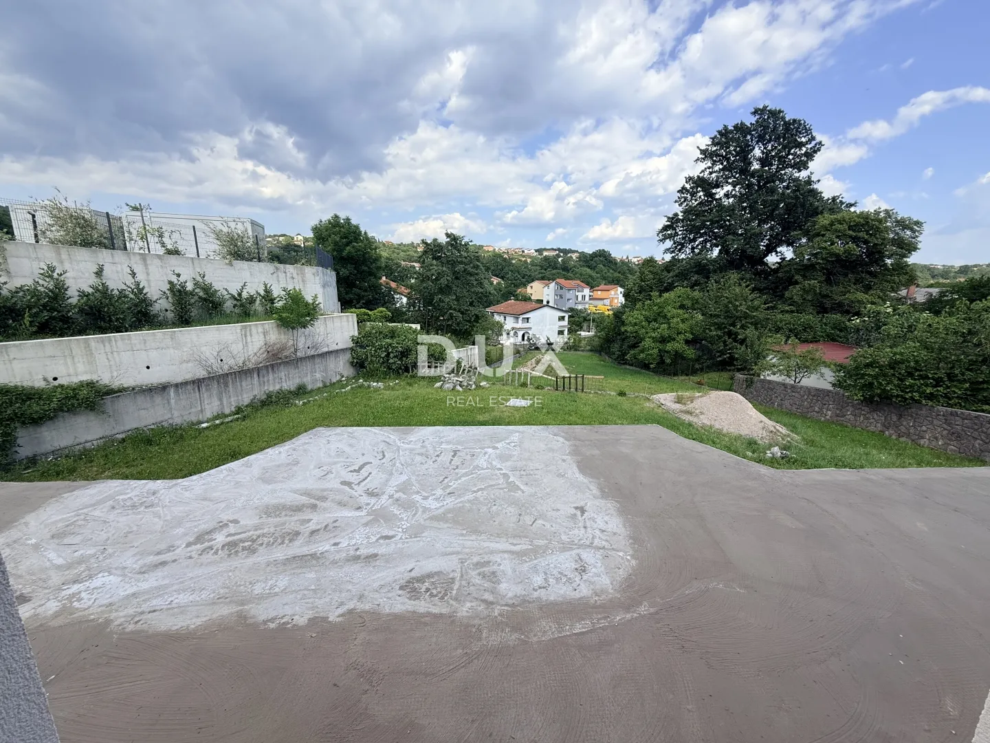 kastav, brnčići – luksuzna villa američkog stila na privatnoj parceli od 2000m2 - slika 43