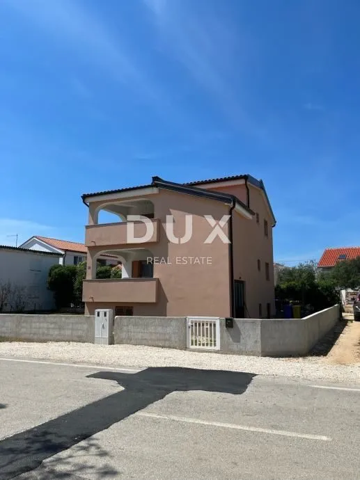 otok vir - apartmanska kuća sa 3 stambene jedinice - slika 1