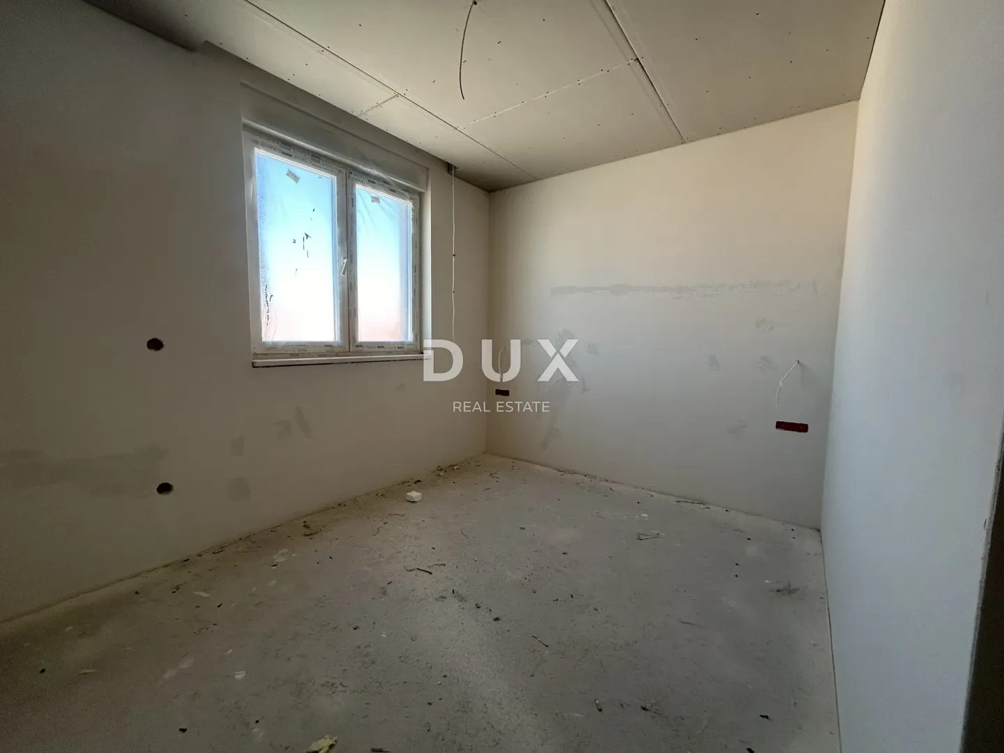 vodice, srima – luksuzni penthouse, 70 m od mora, s liftom - slika 6