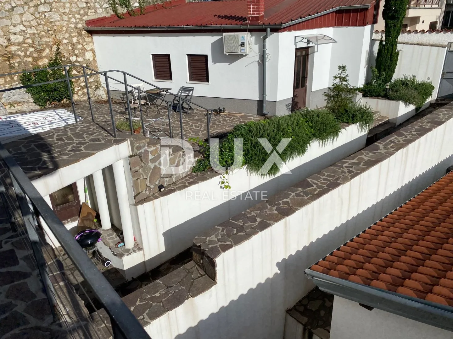 rijeka, krimeja - 2 samostojeće kuće s pogledom na more + 2 pomoćne zgrade + okućnica! prilika! - slika 93