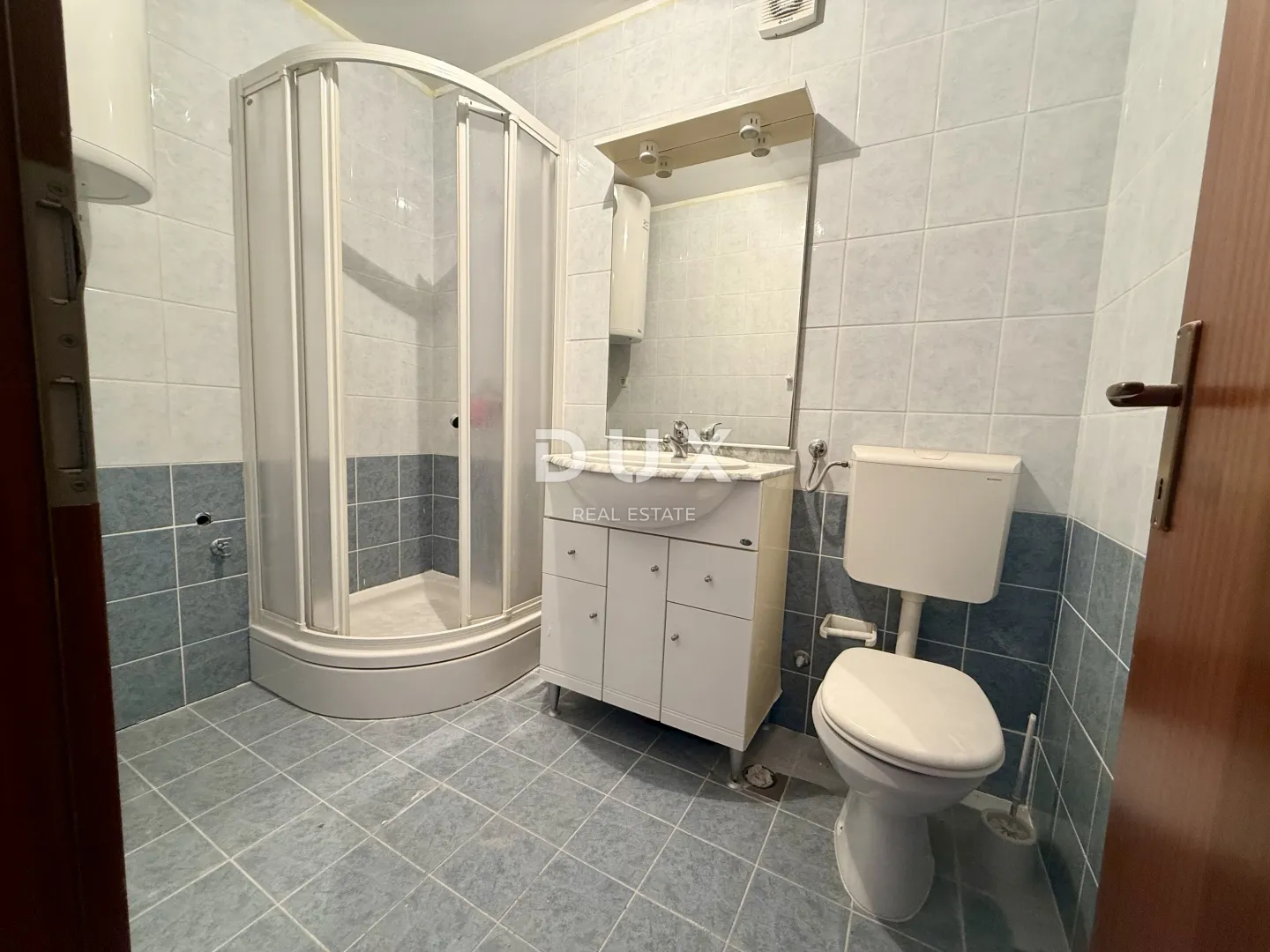 otok krk, njivice, 3-sobni stan, 79 m2, pogled na more - slika 7