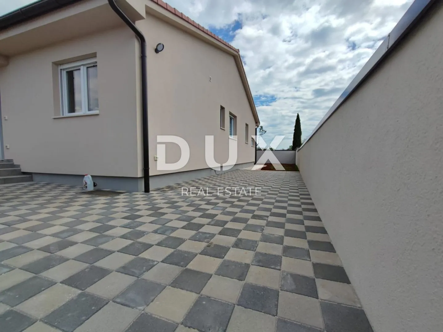 istra, galižana novogradnja s dvije stambene jedinice - slika 6